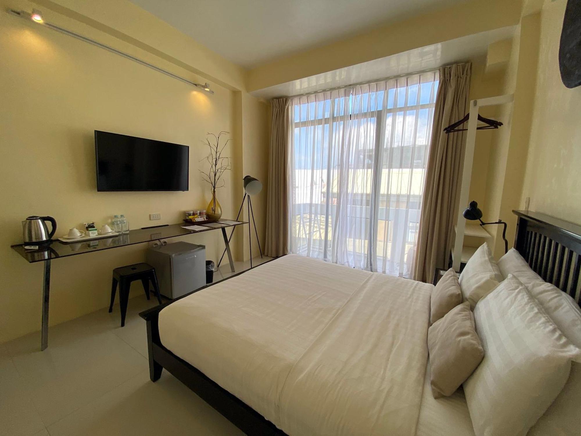 Luxx Boutique Boracay Hotell Balabag  Rum bild