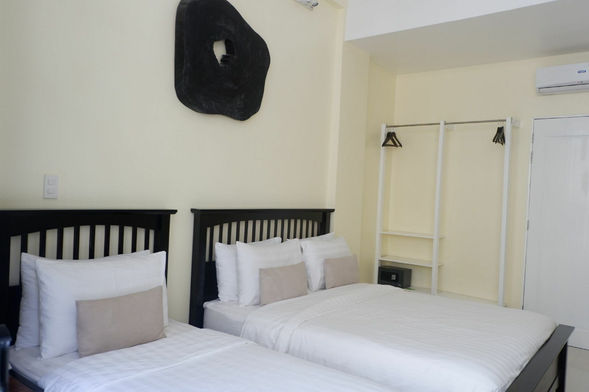 Luxx Boutique Boracay Hotell Balabag  Exteriör bild