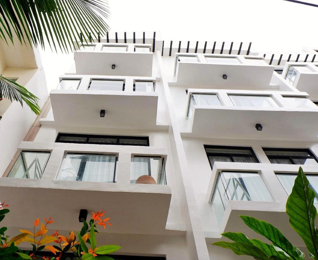 Luxx Boutique Boracay Hotell Balabag  Exteriör bild