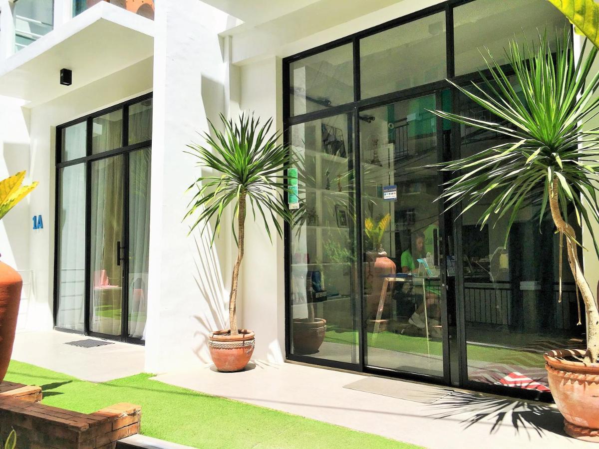 Luxx Boutique Boracay Hotell Balabag  Exteriör bild