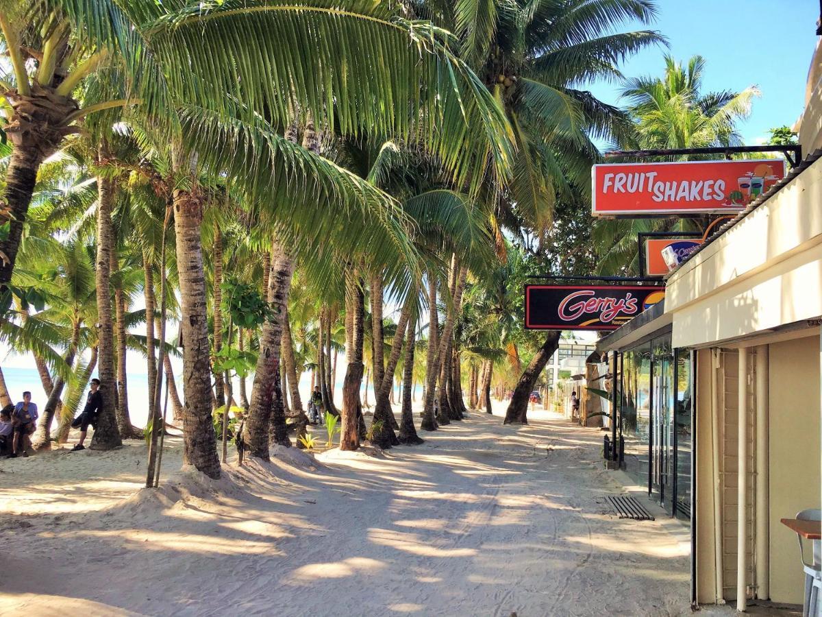 Luxx Boutique Boracay Hotell Balabag  Exteriör bild